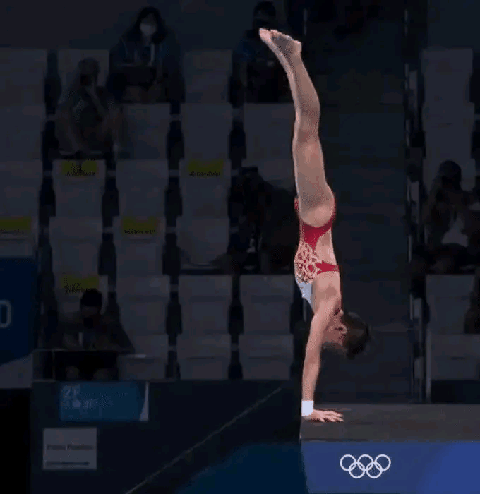 三跳满分拿下冠军！14岁的全红婵一战成名，背后的真相更让人心疼