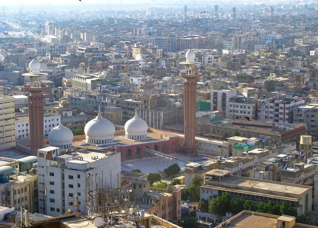 巴基斯坦除了中国外，还有一个很土豪的铁杆盟友，缺啥都不缺钱