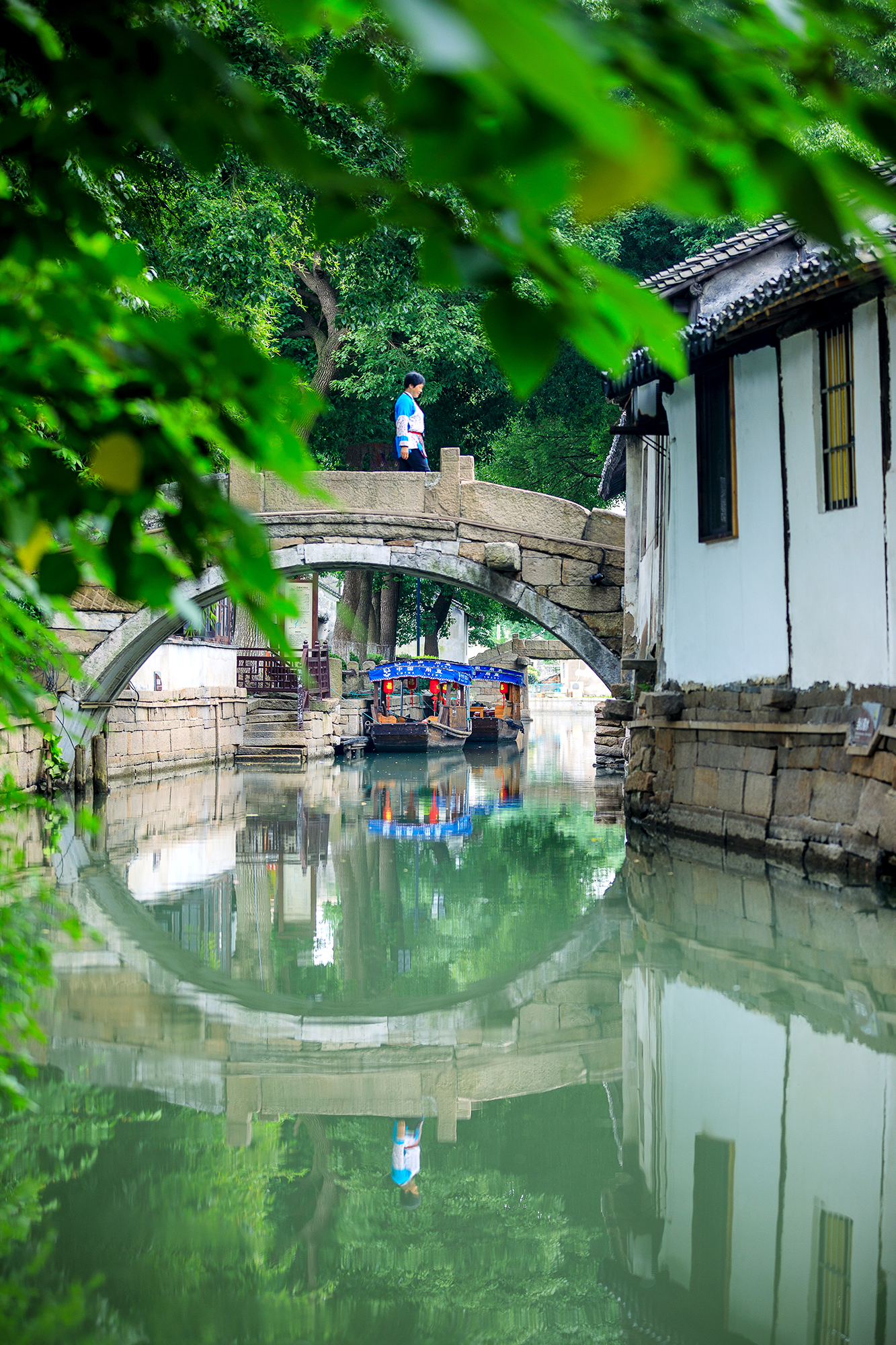 你們說的歲月靜好在哪里？我在甪直古鎮(zhèn)，看夏天的風(fēng)吹過