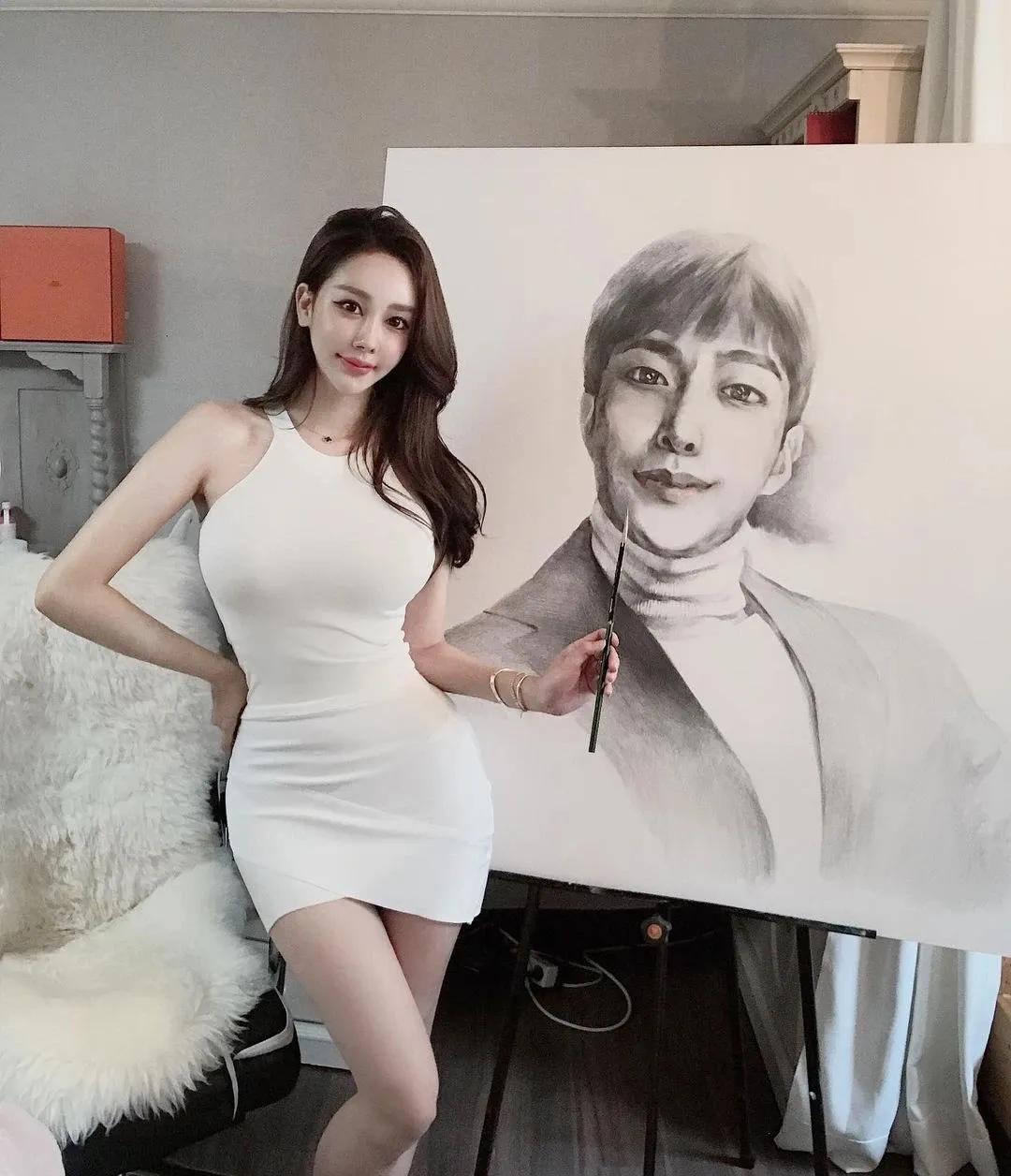 性感大腿美女壁纸 女画家美女图片图片