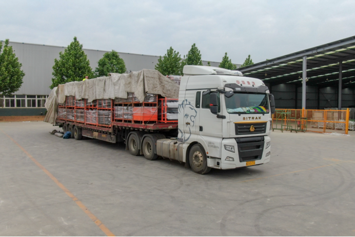跟車(chē)實(shí)錄：從山東章丘到福建三明，與汕德卡C7H專(zhuān)線(xiàn)同行