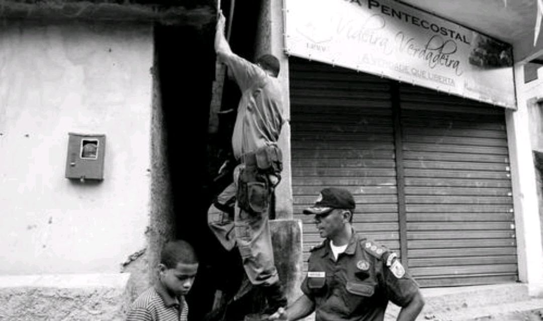 黑白并行官匪共治，巴西为什么能让政府和黑社会和平共处