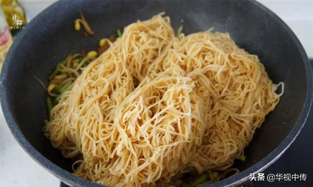 豆角肉炉面那是当仁不让技艺传承，山西人的面