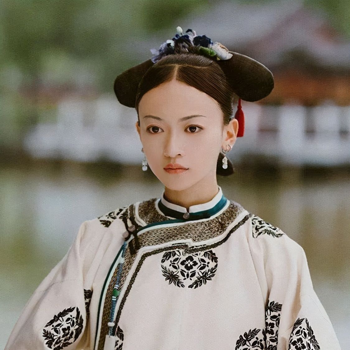 殷桃演技吊打吴谨言，拖她后腿的还不止一项，