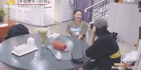 肿眼泡的张雨绮，怎么每次都能美出圈？