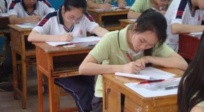 高考收回去的草稿纸，到底有什么用？内行人说