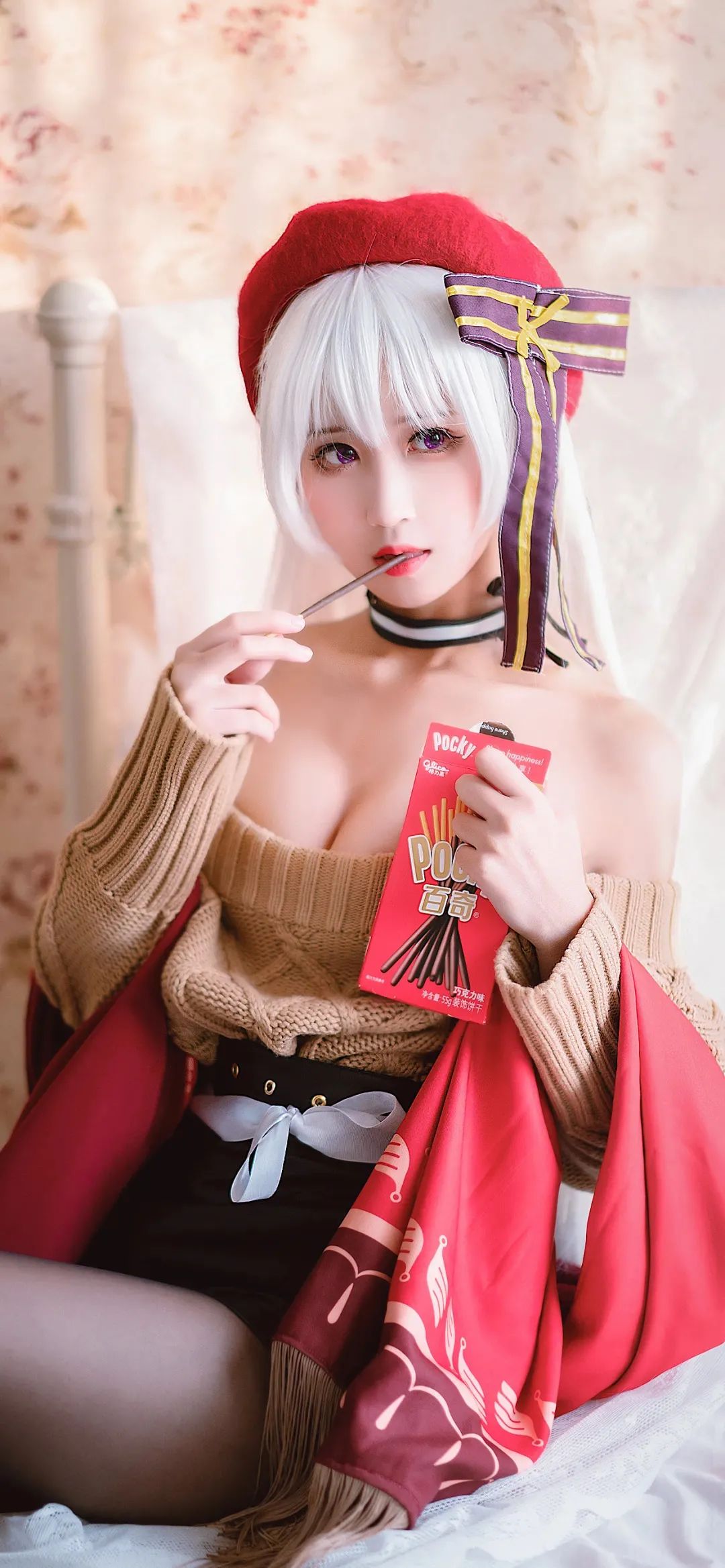 妹子这腿上面的绳子有什么用处图片