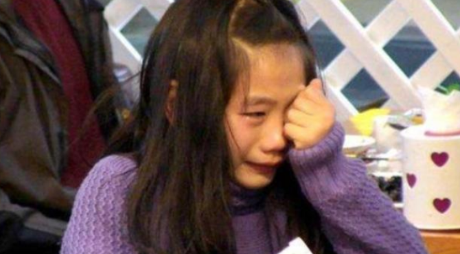 孩子6岁前，如果有这4个“行为”，家长该打就打，长大再改就难了