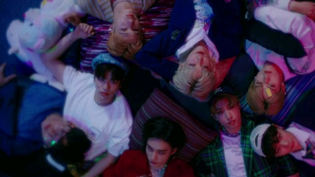 黃鉉辰暴風更新引熱議，StrayKids完整回歸能鞏固大勢男團地位嗎