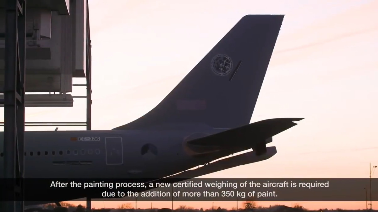 差距大到肉眼可见！西方战略重器批量交付，能