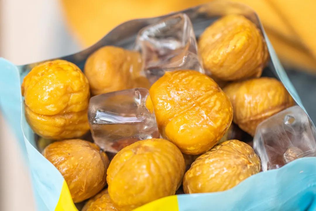 一夜狂赚200万！中国最土网红店，为啥能火上央视？