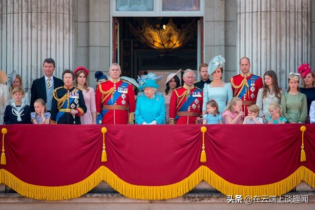 英国王室新成员上线，这暗示女王默许了查尔斯王子的“淘汰计划”