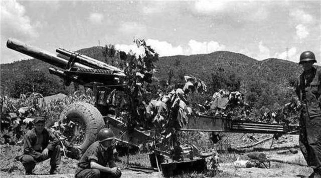 美军朝上甘岭撒尿，志愿军新兵忍无可忍，开第