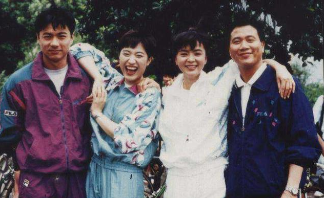 万梓良的不幸史：从影帝到街头"卖丑"，