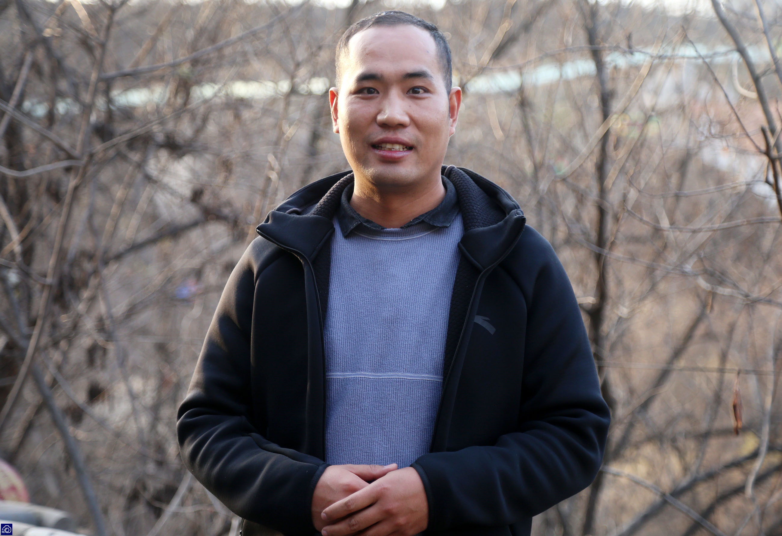 1米83帅小伙穿女装走红吸引一堆女粉丝媳妇吃醋半月不理他