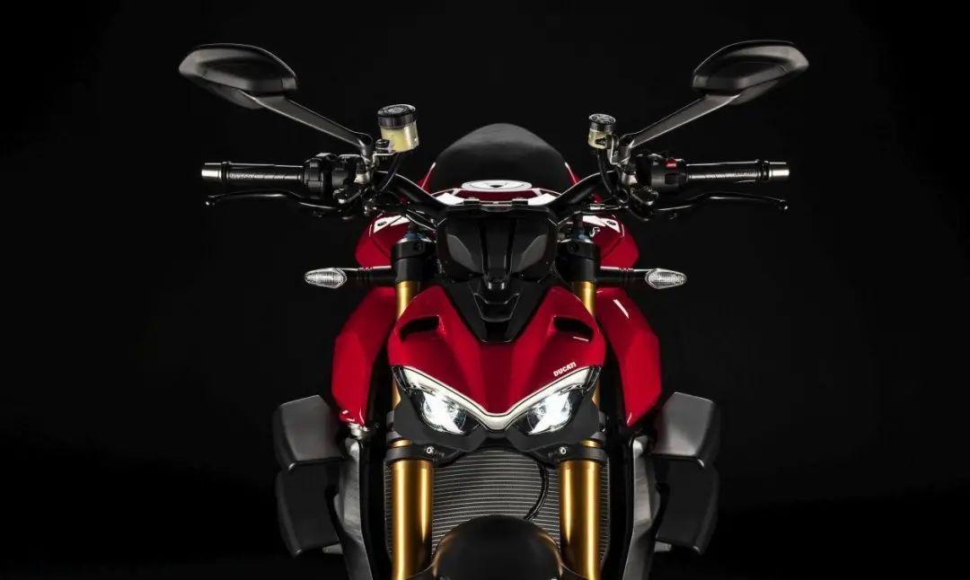 这款摩托车超过200马力、百公里加速不到3秒，你会喜欢吗