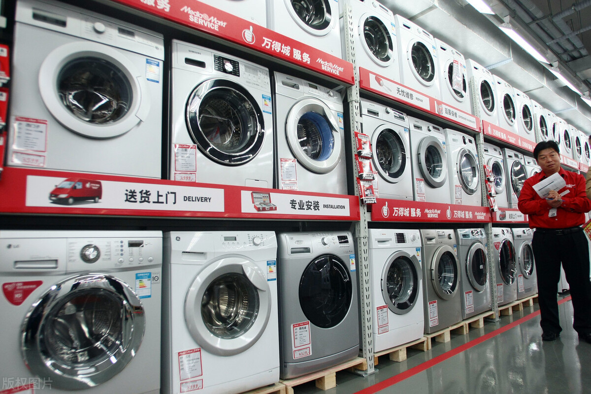 家電售貨員：這幾件家電，建議別買太貴的，低價的普通款就夠用了