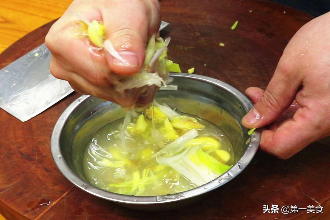 圖片[3]-以為是荔枝 咬一口驚呆了！這道荔枝蝦球 顏值高味道好、還營-起舞食譜網