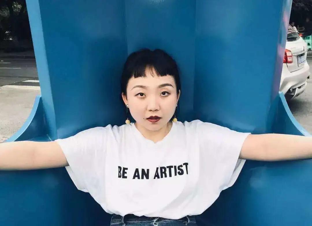 这个比贾玲更搞笑、被赵薇盛赞的胖网红，到底