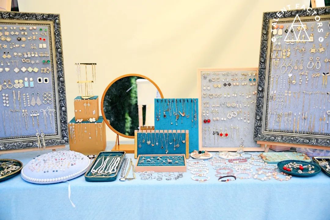 才聚蓉城·闪耀青羊丨成都人才集市火热开市