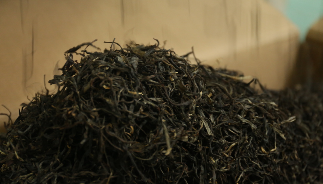 200万吨库存茶根本喝不完！谁能引领中国茶叶第三次产业革命？