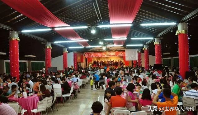 委内瑞拉从富得流油变成穷光蛋，为什么仍有1