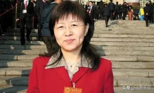 中国教授研制的新型导弹技术，领先全球30年，获奖金300万！