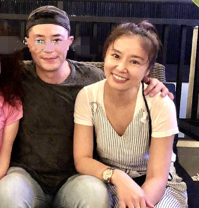 霍建华心如带女儿聚会，陈建州在现场拍余文乐意外曝光小海豚正面