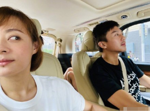 孙俪发文爆料老公糗事，邓超竟去妇科体检，离了老婆生活难自理