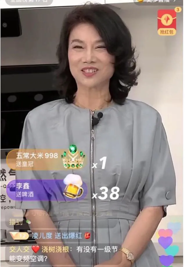 66岁董明珠直播遭人耻笑，结果3小时带货3个亿远超李佳琦