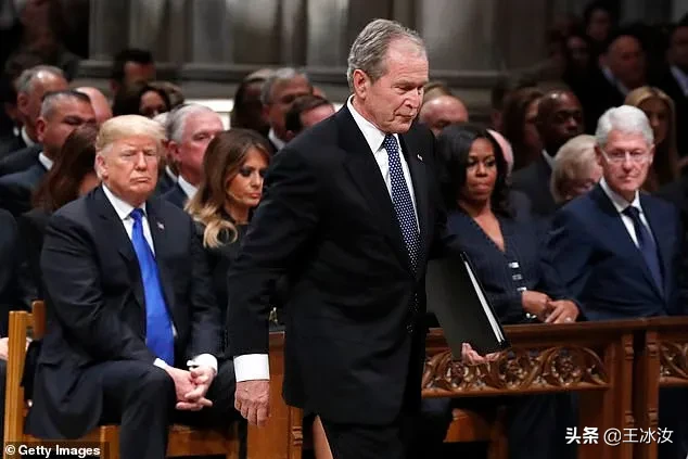 特朗普撕奥巴马？不惜被踢出总统俱乐部，与所