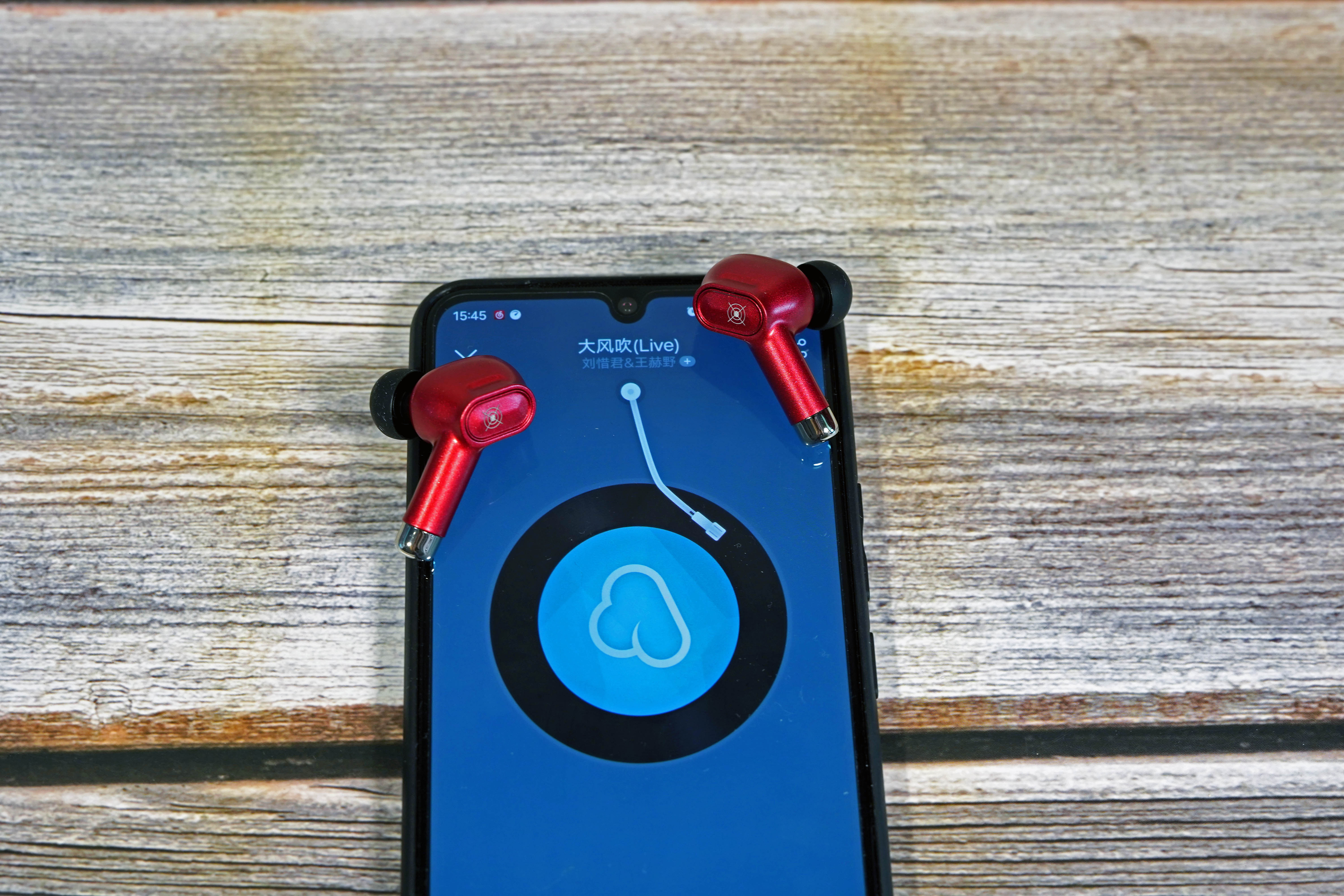 无感延迟，助力吃鸡，Xisem西圣Olaf游戏蓝牙耳机体验