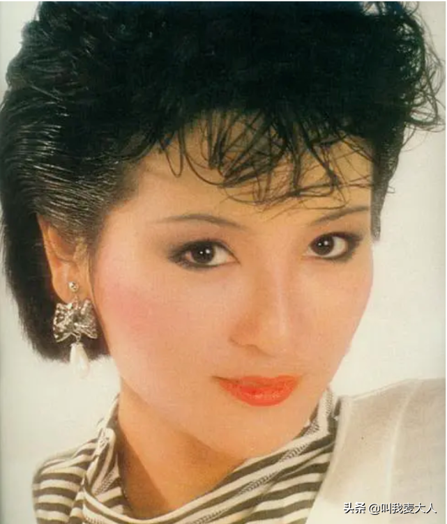香江美人狄波拉的成名史，及她和谢贤、赌王之