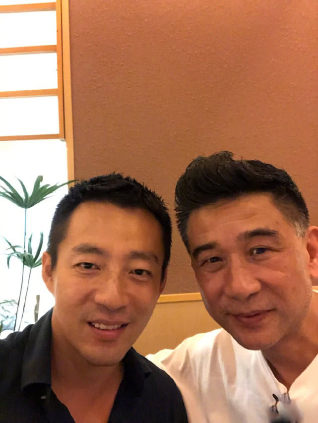 汪小菲罕见晒儿子近照，4岁汪希箖可爱至极，和