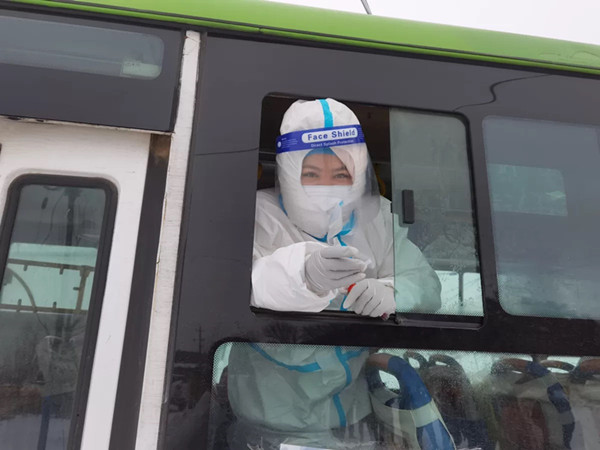 公主岭：穿抗疫“白战袍”志愿者王丽飞的战疫日记