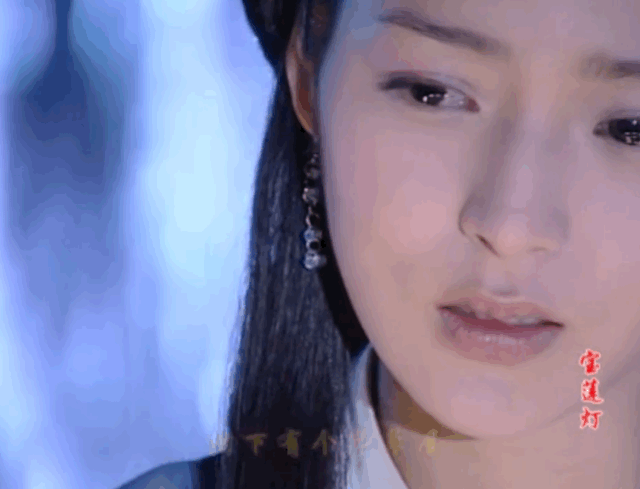 一手好牌打得稀烂，说的就是她吧