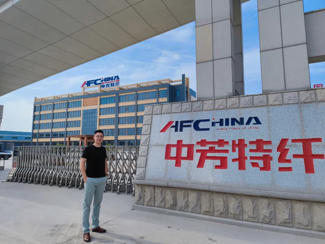 FMBA FT+拟录取学生费洪程：拒绝“躺赢”，闯出属于自己的一片天