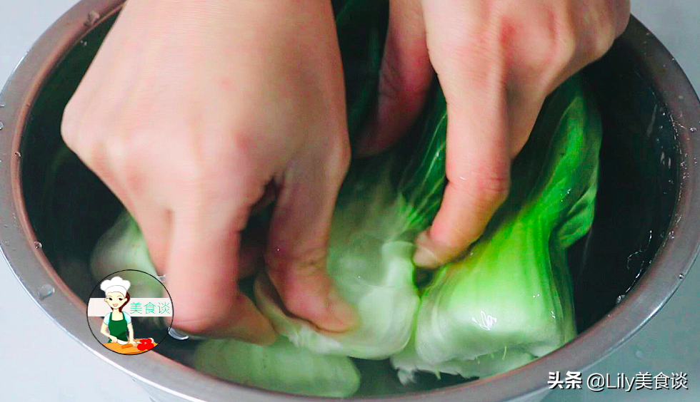 图片[5]-蚝油香菇油菜（香菇炒上海青）做法步骤图 收藏-起舞食谱网