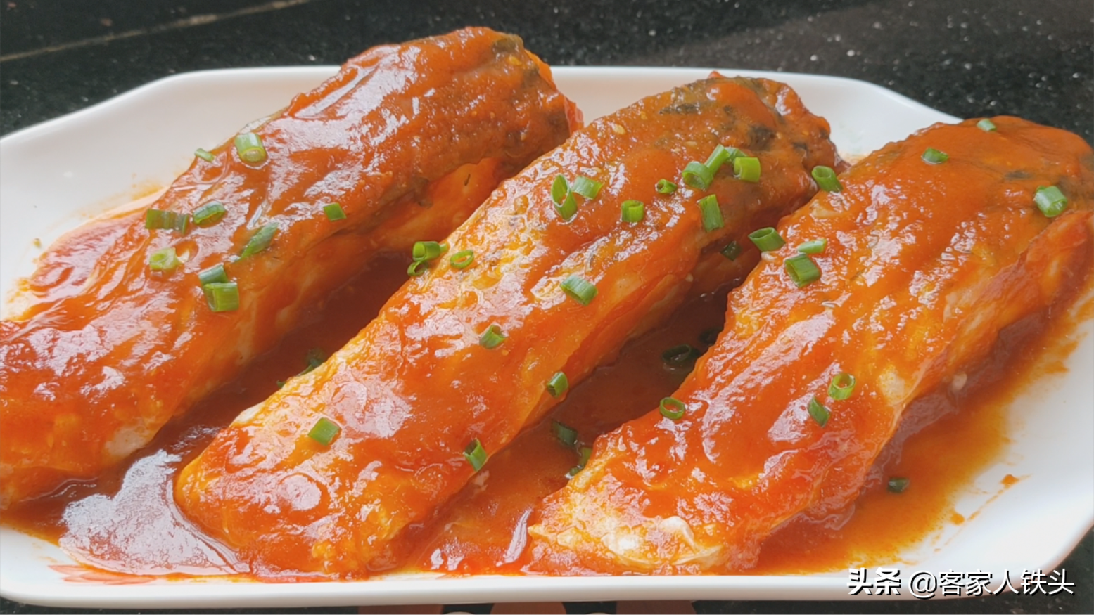 鱼腩营养新吃法，做法简单好吃过瘾，30块做一菜一汤，便宜美味