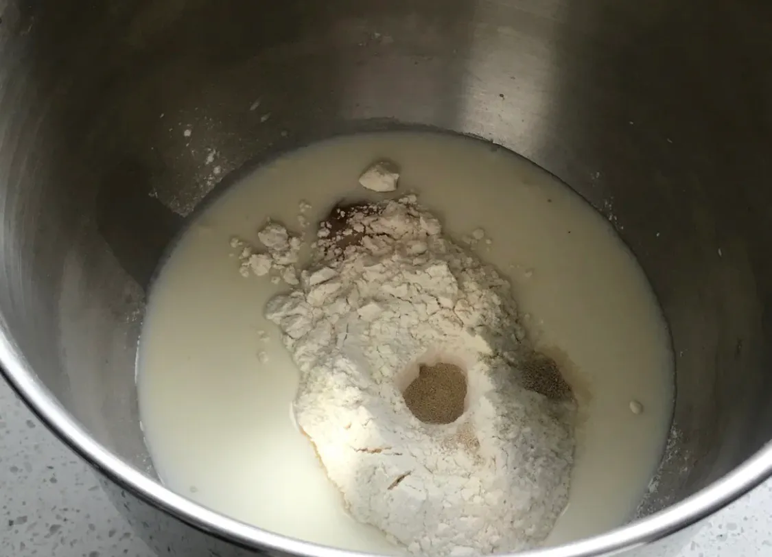 老人孩子都爱吃的椰蓉小面包 美食做法 第1张 老人孩子都爱吃的椰蓉小面包 美食做法 第1张