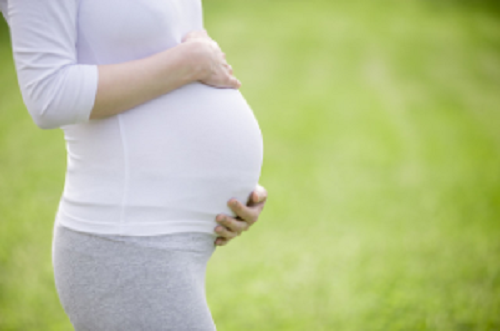 孕妇多走路，有利于胎儿发育，但是哪两个时间孕妇要避免呢？
