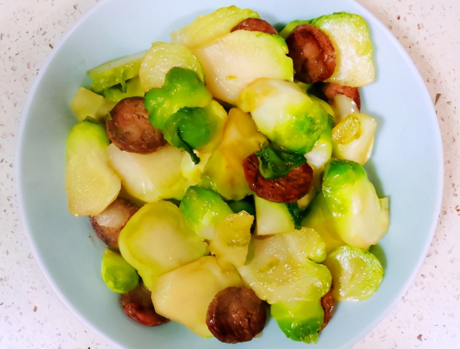 图片[6]-儿菜炒腊肠的做法步骤图 炒腊味吃太香了-起舞食谱网