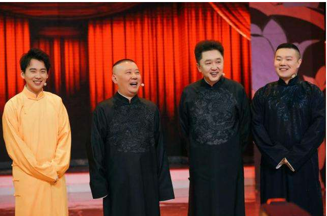 悲惨岳云鹏：因6块钱被骂3小时，台上被曹云金打