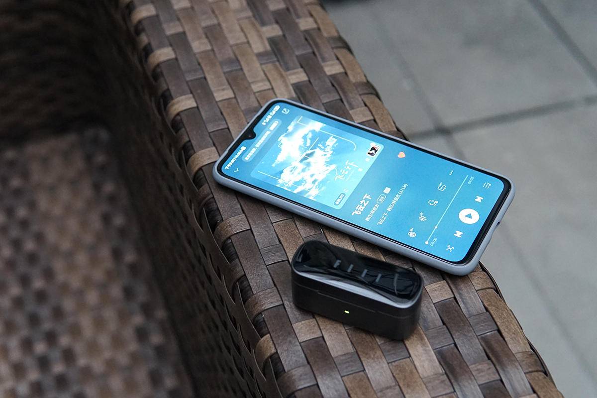 蓝牙5.2，续航超过30小时，FIIL T1 Pro诚意满满