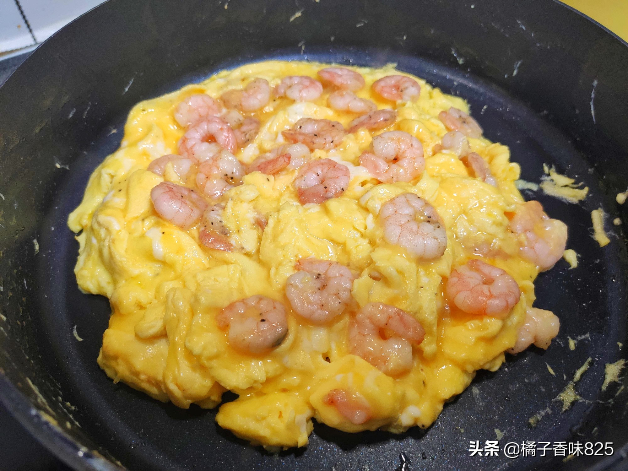 我家早餐一周吃三次，蝦仁滑蛋，軟嫩入味蛋白質高，特別適合孩子