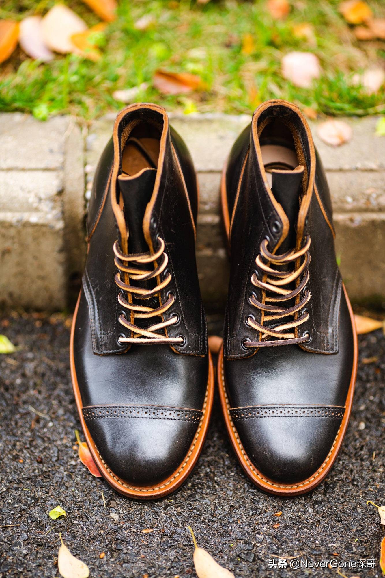 搞双“奢侈品”工装靴穿穿吧——Viberg 2030 固特异版本