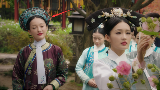 清朝女性的发型是什么样的 两把头还是大拉翅 别再被电视剧骗了 力敏历史说 Mdeditor
