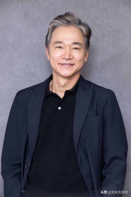 韩国男演员郑宝石图片