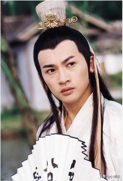 15岁出道的理工学霸，小虎队唯一红到现在的人，