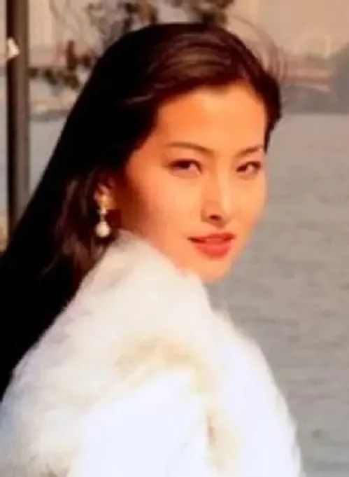 金粉世家最好的姐姐 四姐道之退圈 五姐敏之绝美 六姐润之回归 资讯咖